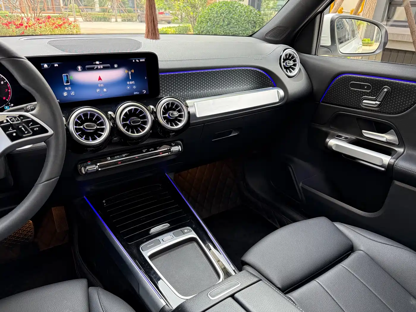 Mercedes-Benz GLB 2024 Facelift GLB 220 Dynamic фото 8