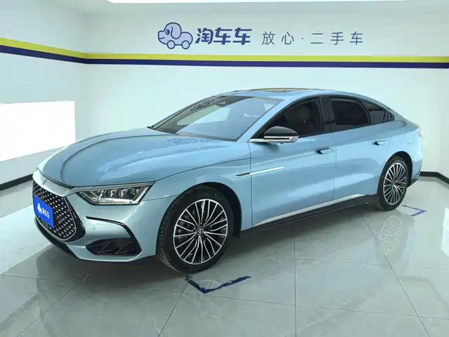 BYD Han 2023 DM-i Champion Edition 121KM Premium — фото 1