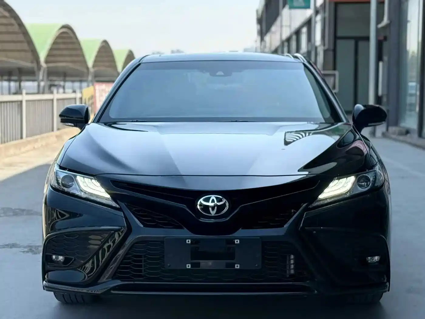Toyota Camry 2024 2023 2.0S Knight Edition