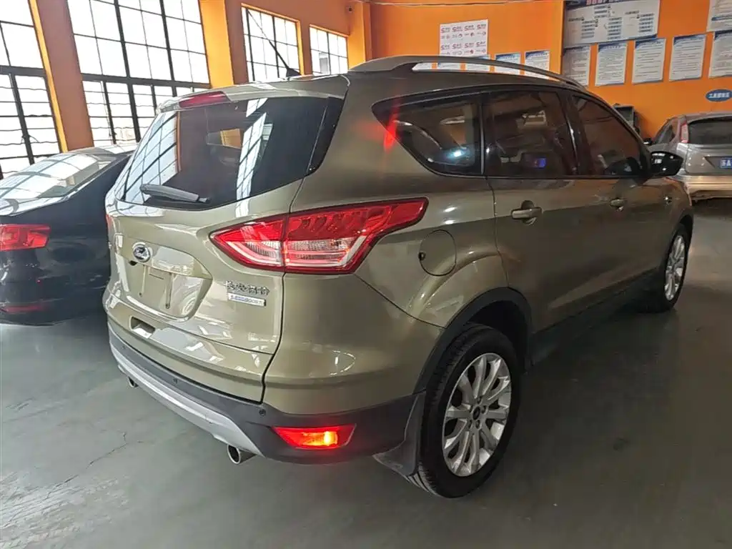 Ford Kuga 2014 2013 1.6L GTDi FWD Comfort