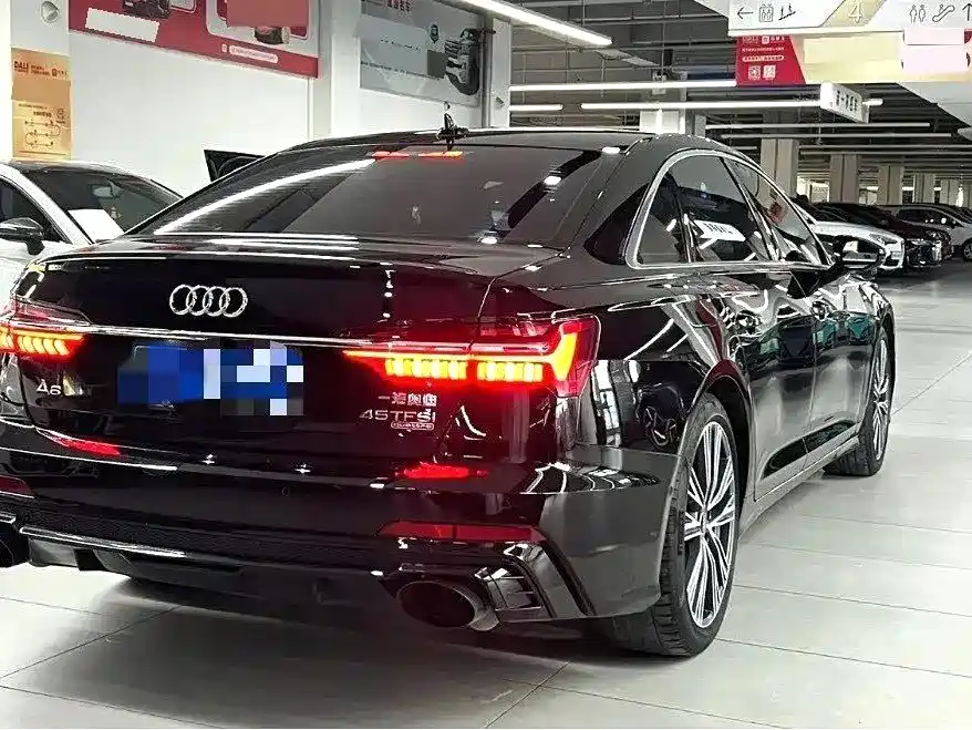 Audi A6L 2024 45 TFSI Premium Dynamic фото 16
