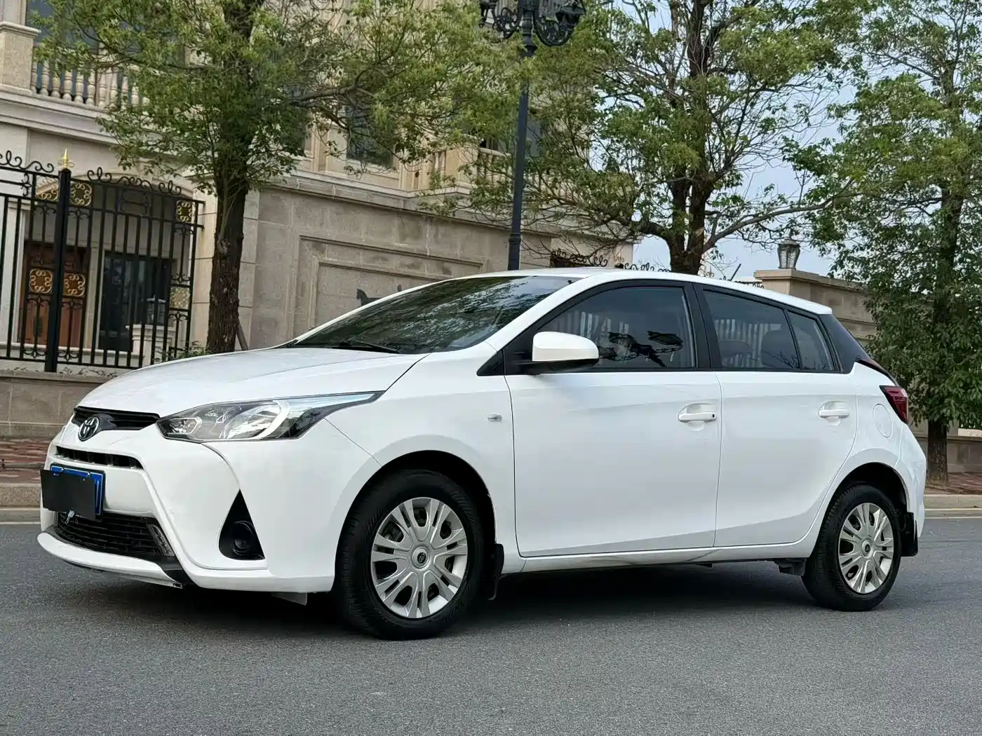 Toyota YARiS L Zhi Xuan 2016 Facelift 1.5E CVT Charming Edition фото 2