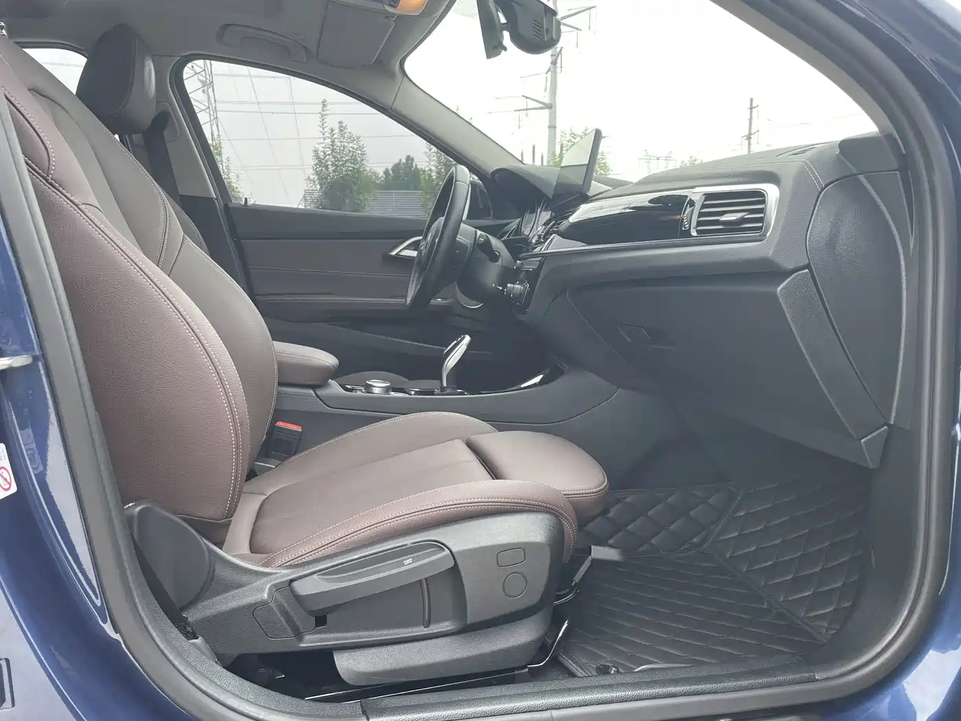 BMW 1 Series 2023 2023 120i M Sport Shadow Edition