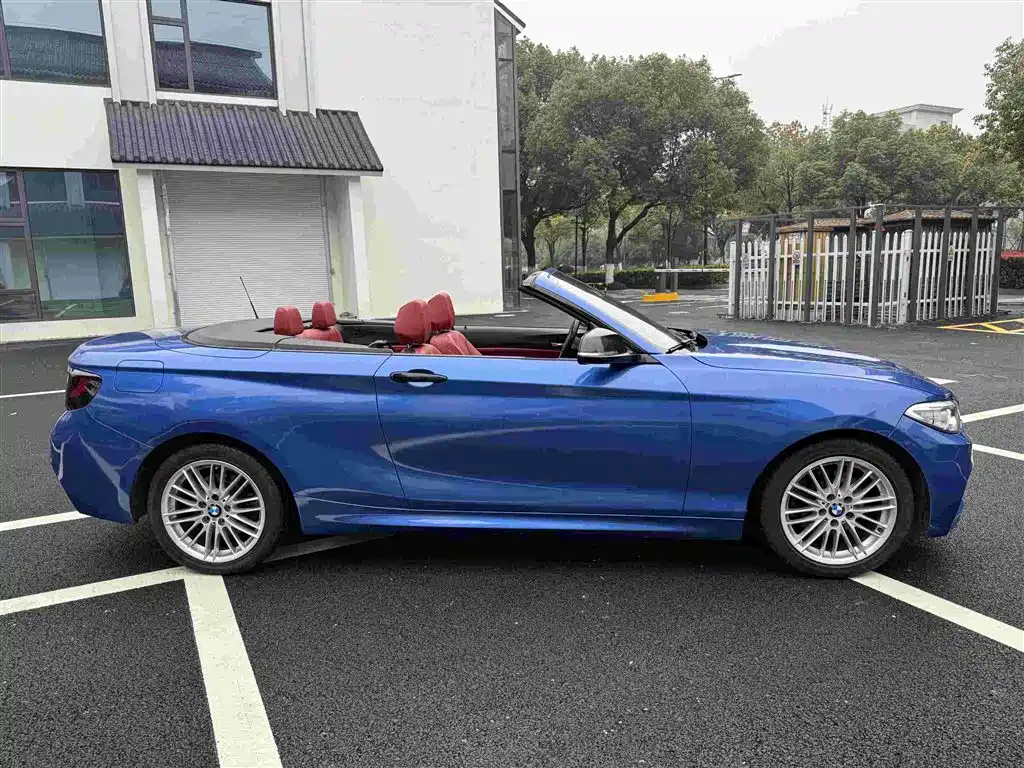 BMW 2 Series (Import) 2015 220i Convertible Coupe M Sport фото 3