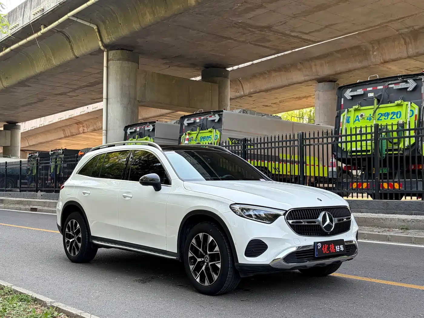 Mercedes-Benz GLC 2024 GLC 260 L 4MATIC Dynamic 7-seater фото 3