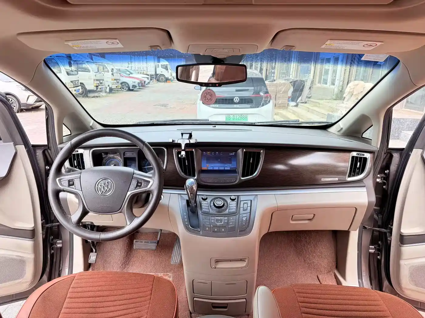Buick GL8 2011 2011 2.4L LT Luxury Business Executive