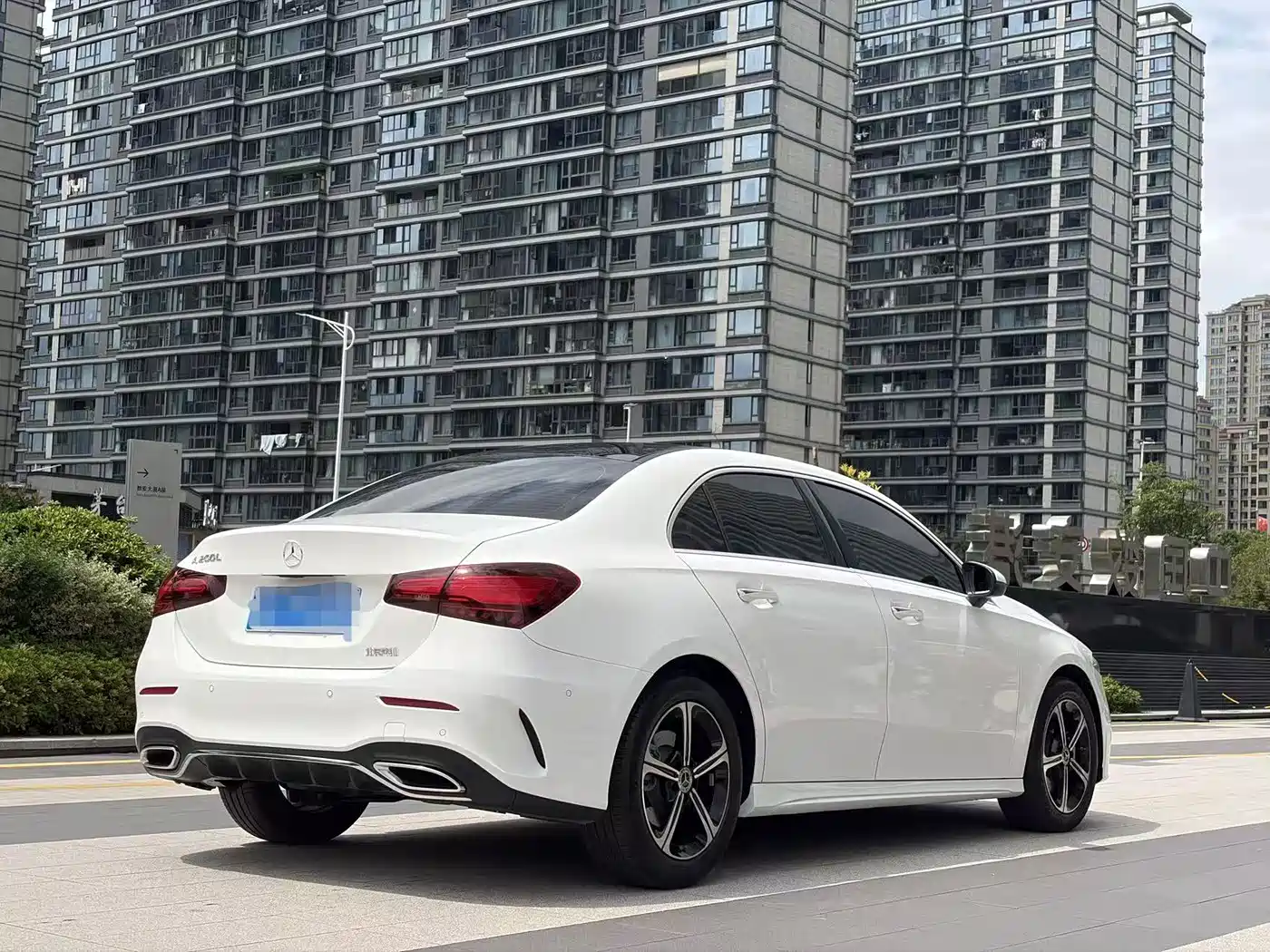 Mercedes-Benz A-Class 2025 2025 A 200 L Fashion Edition