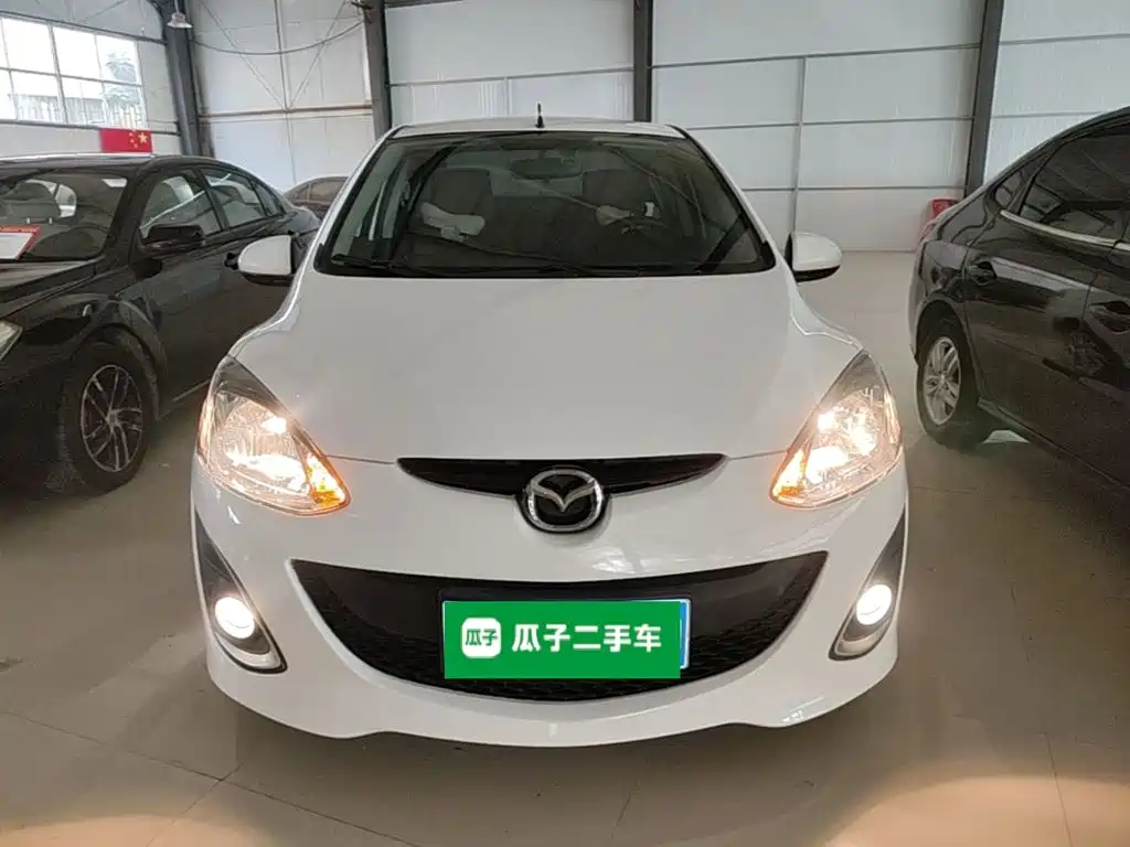 Mazda 2 2015 2012 Sedan XuanDong 1.5L Automatic Fashion