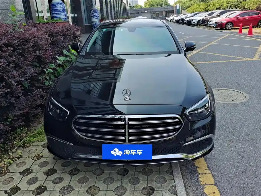 Mercedes-Benz E-Class 2023 Facelift E 300 L Luxury фото 2