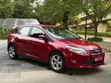Фото 3 - Ford Focus