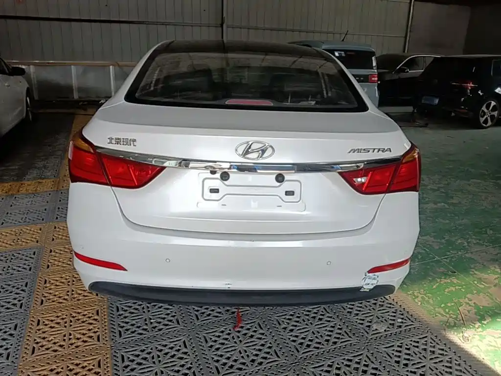 Hyundai Mistra 2014 1.8L Auto Smart GLS фото 6
