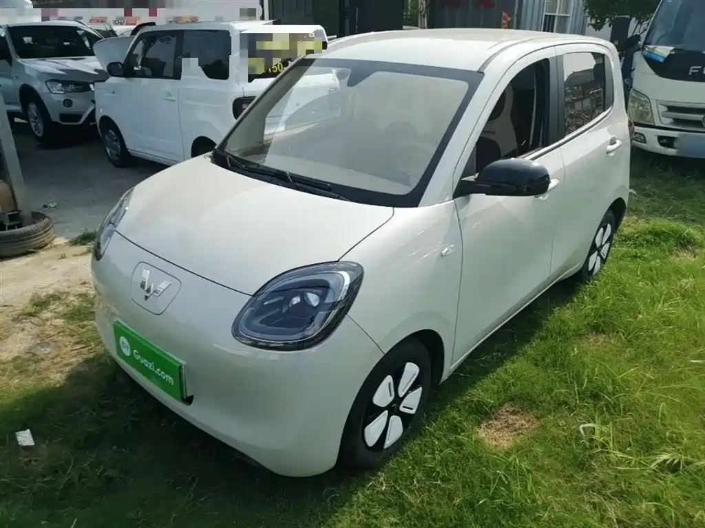 Wuling Motors Hongguang MINIEV 2025 4-Door Advanced