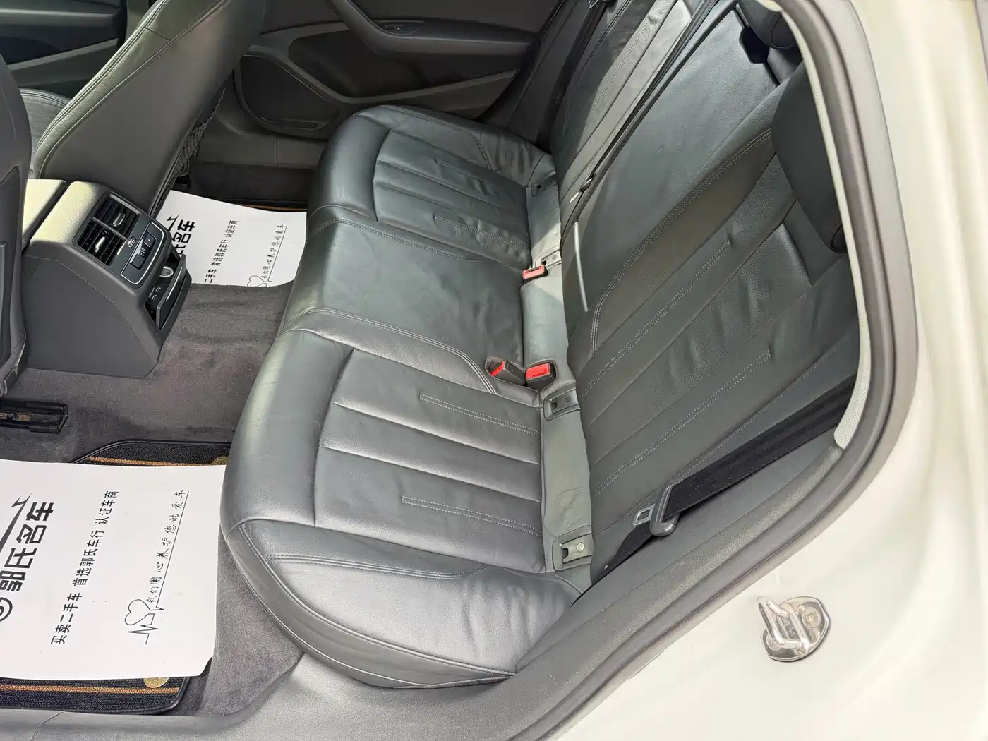 Фото 9 - Audi A4L