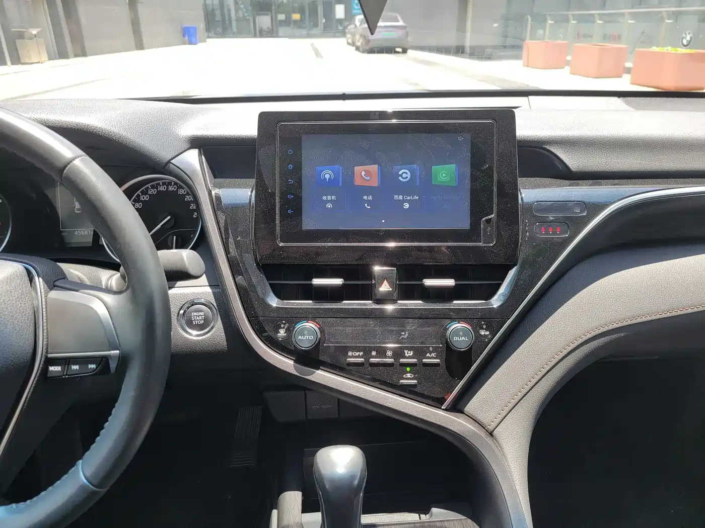 Toyota Camry 2023 2.0G Luxury Edition фото 13