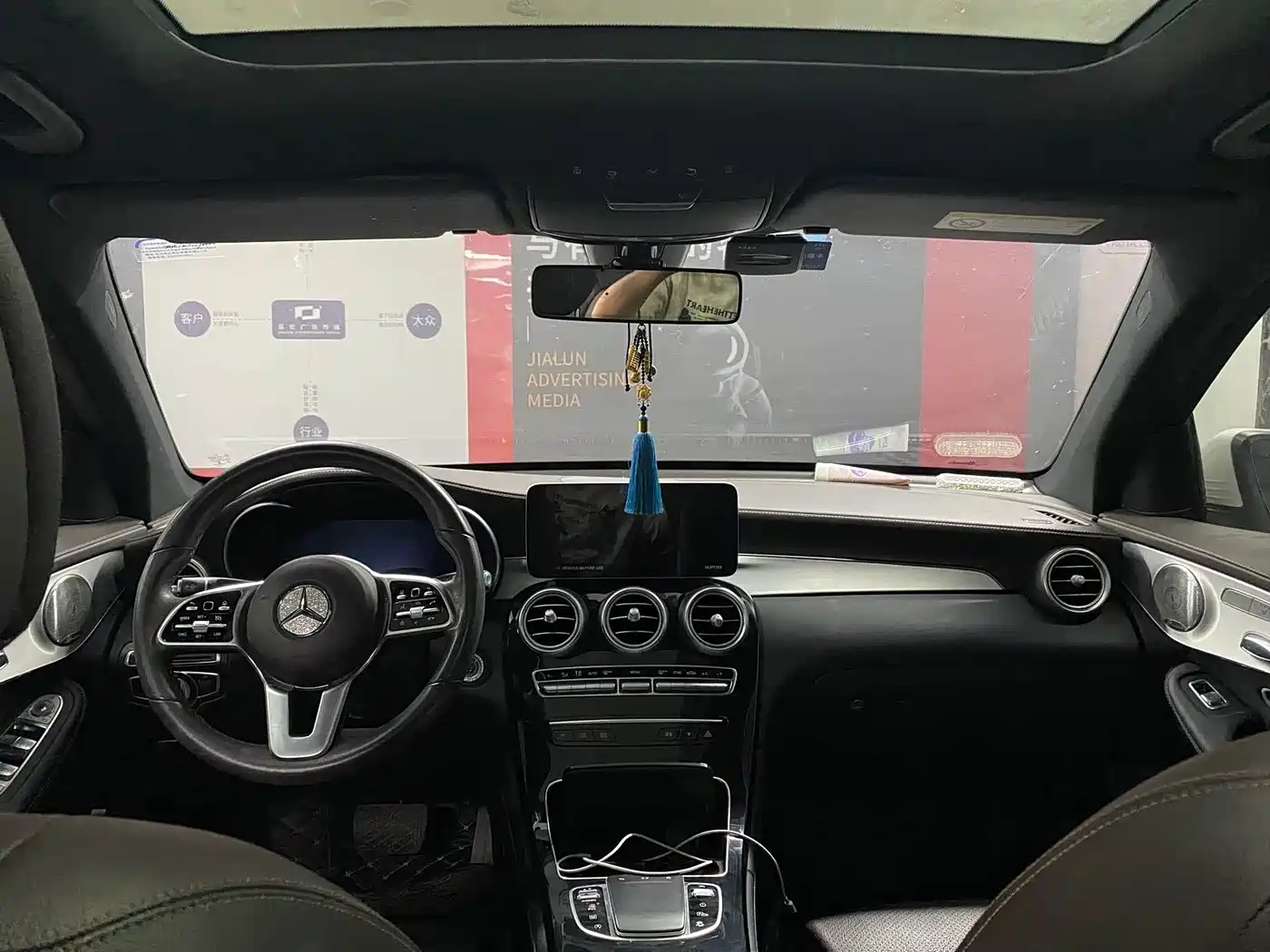 Mercedes-Benz GLC 2022 Model GLC 260 L 4MATIC Luxury Edition фото 5