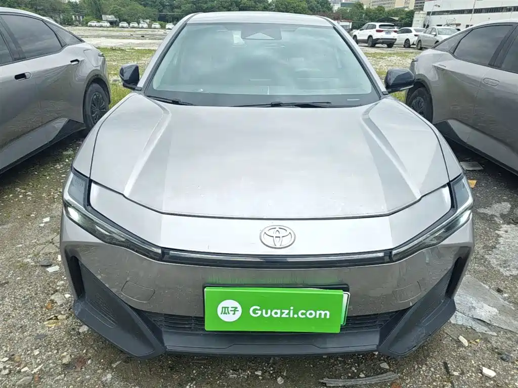 Toyota bZ3 2024 517km Elite PRO фото 3