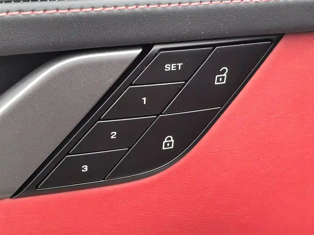 Porsche 911 2023 Carrera 3.0T фото 22