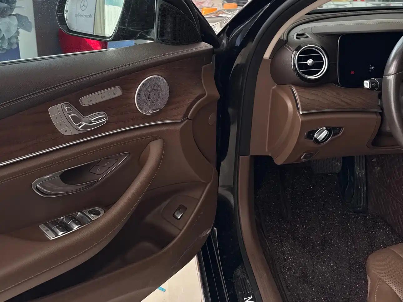 Mercedes-Benz E-Class 2020 Facelift E 300 L Exclusive фото 6
