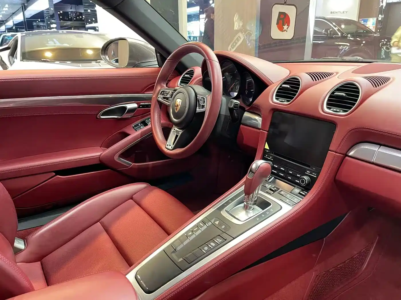 Porsche 718 2020 Cayman 2.0T фото 13