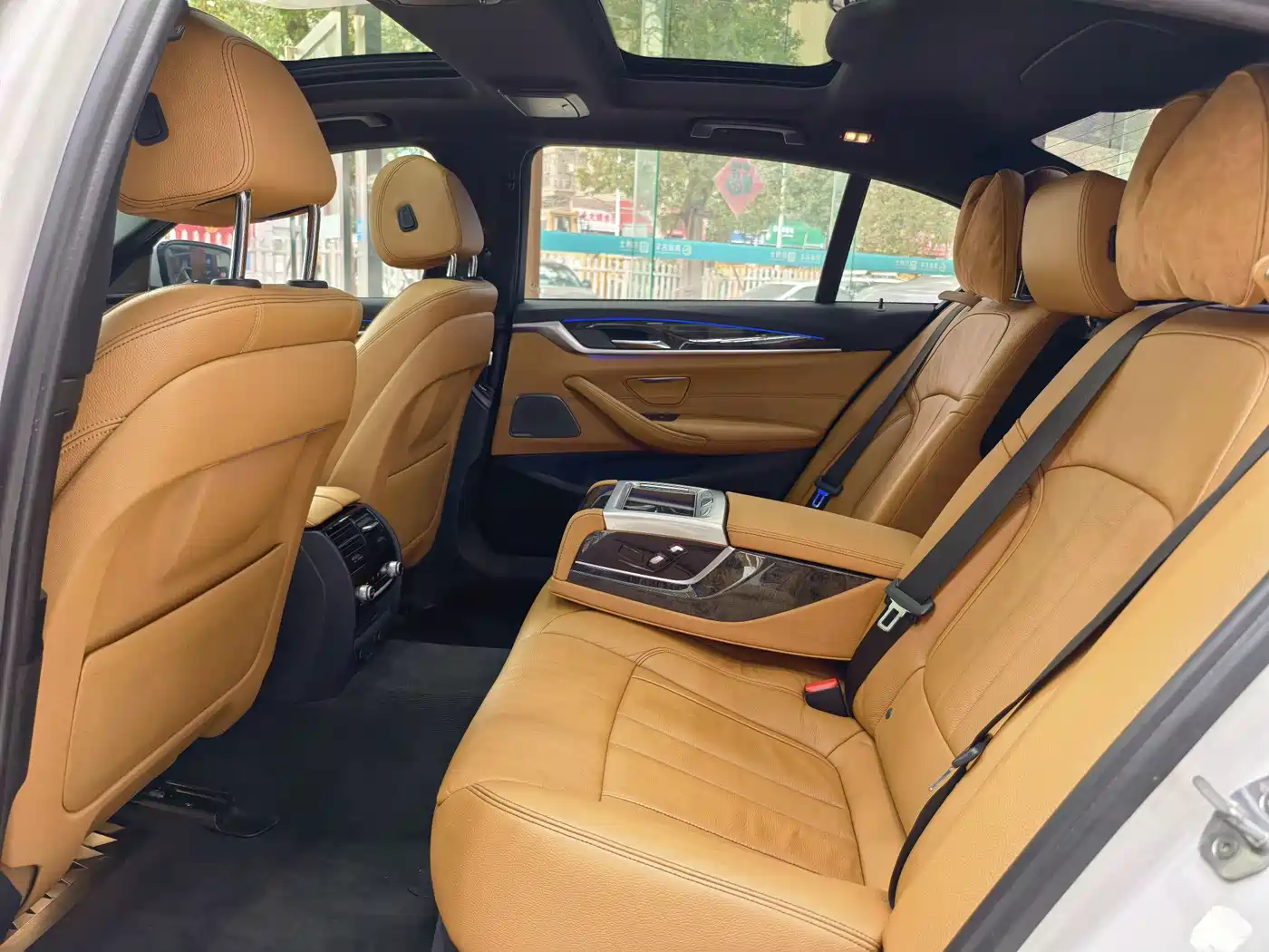BMW 5 Series 2018 530Li Premium M Sport Package фото 10
