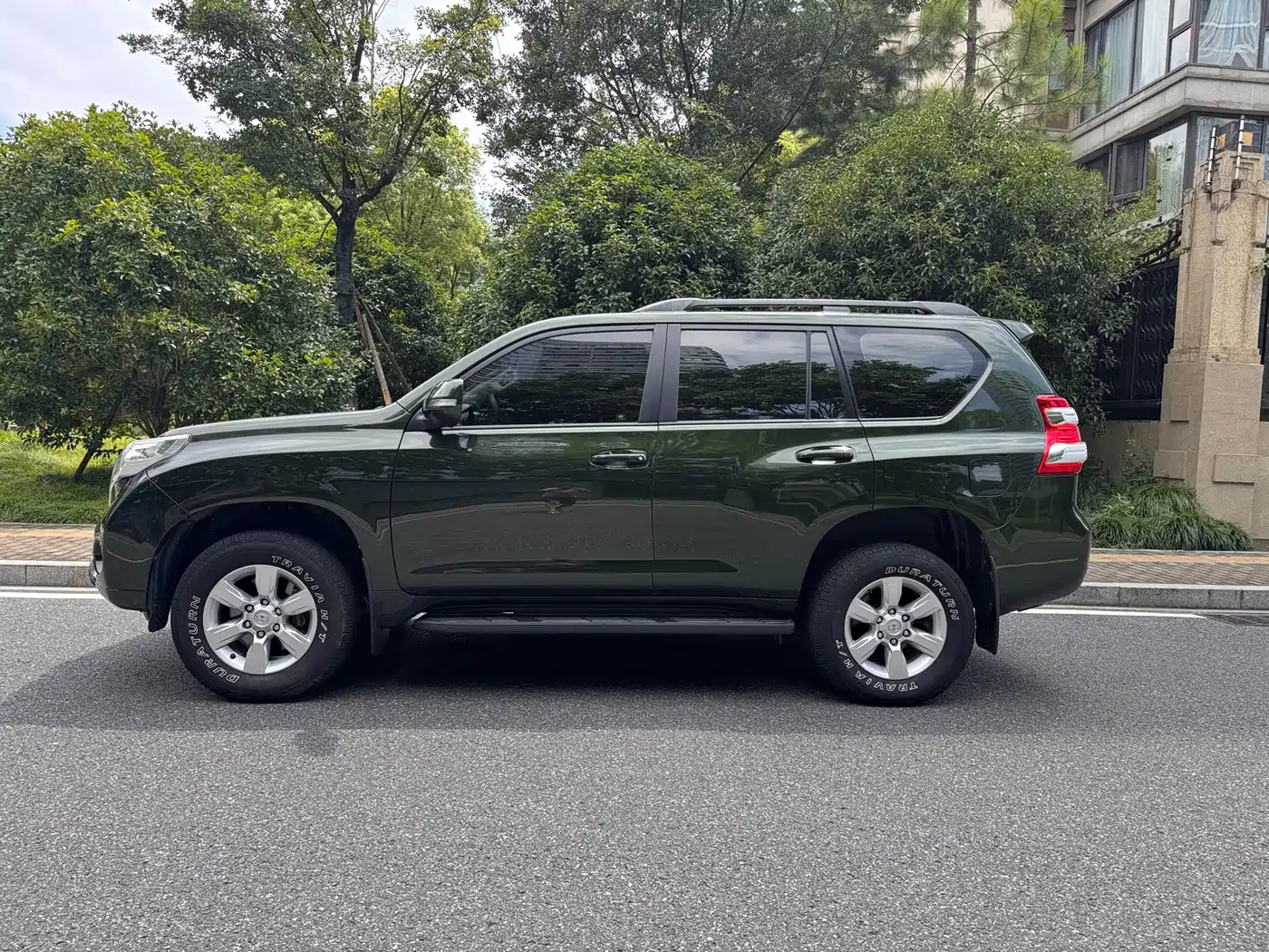 Toyota Prado 2015 2015 2.7L Automatic Standard