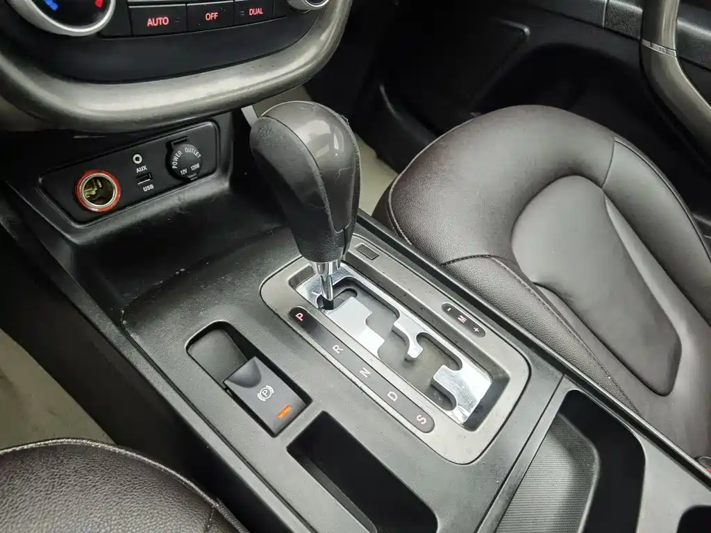 صورة 13 - Besturn X80