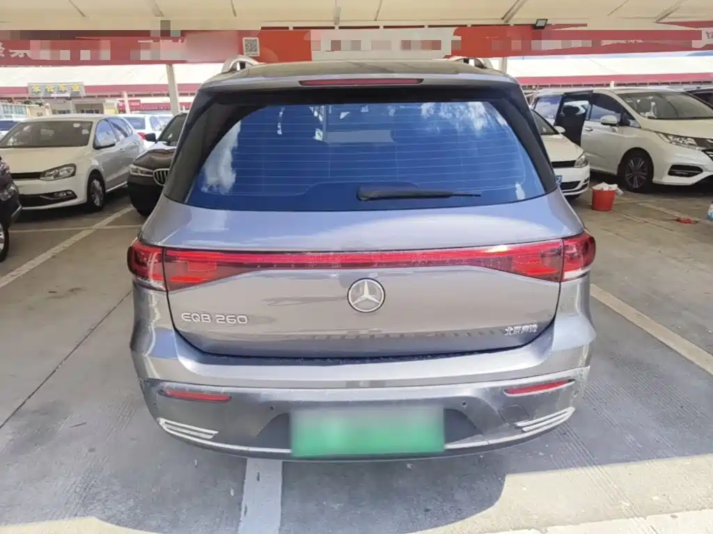 Mercedes-Benz EQB 2024 2023 EQB 260