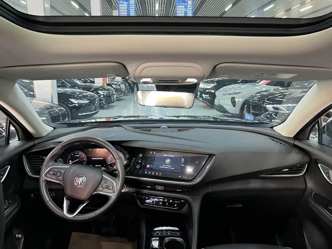 Buick Envision Plus 2023 Enclave Plus 652T 5-Seater Luxury фото 6