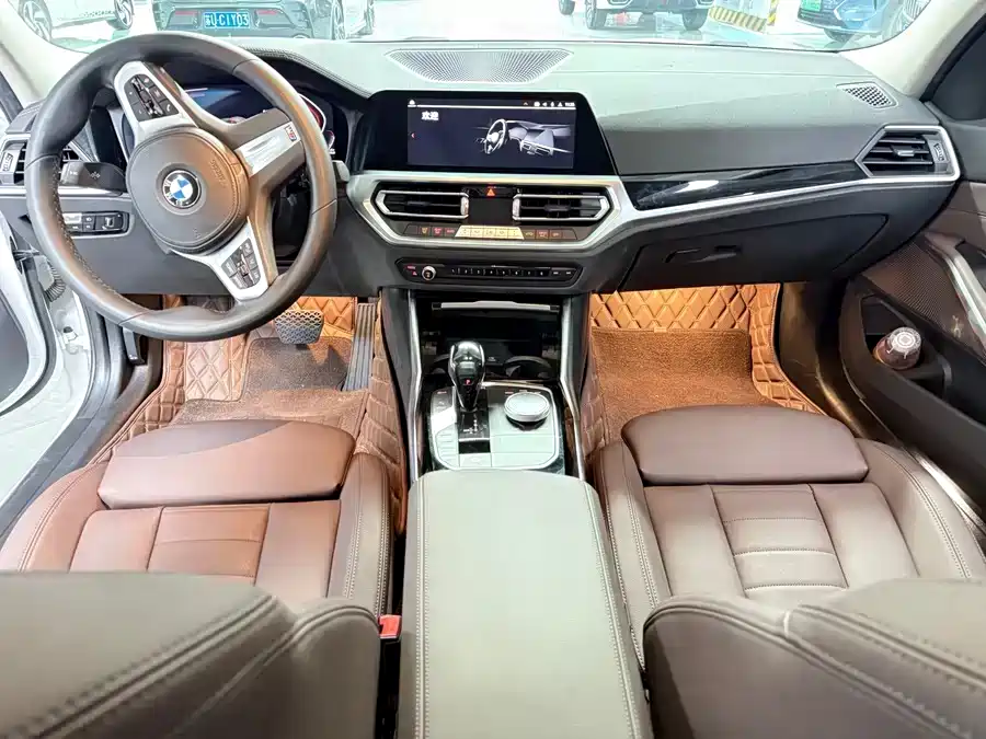 BMW 3 Series 2020 320Li M Sport Package фото 11