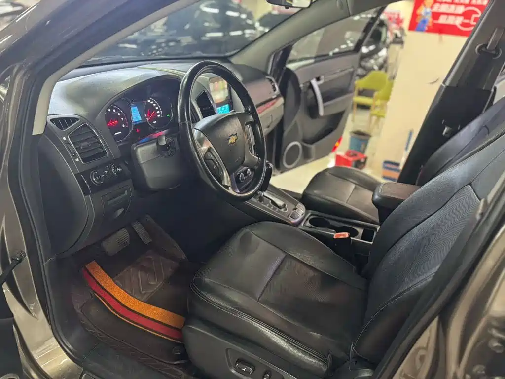 Chevrolet Captiva 2017 2017 2.4L 4WD Flagship Edition 7-Seater
