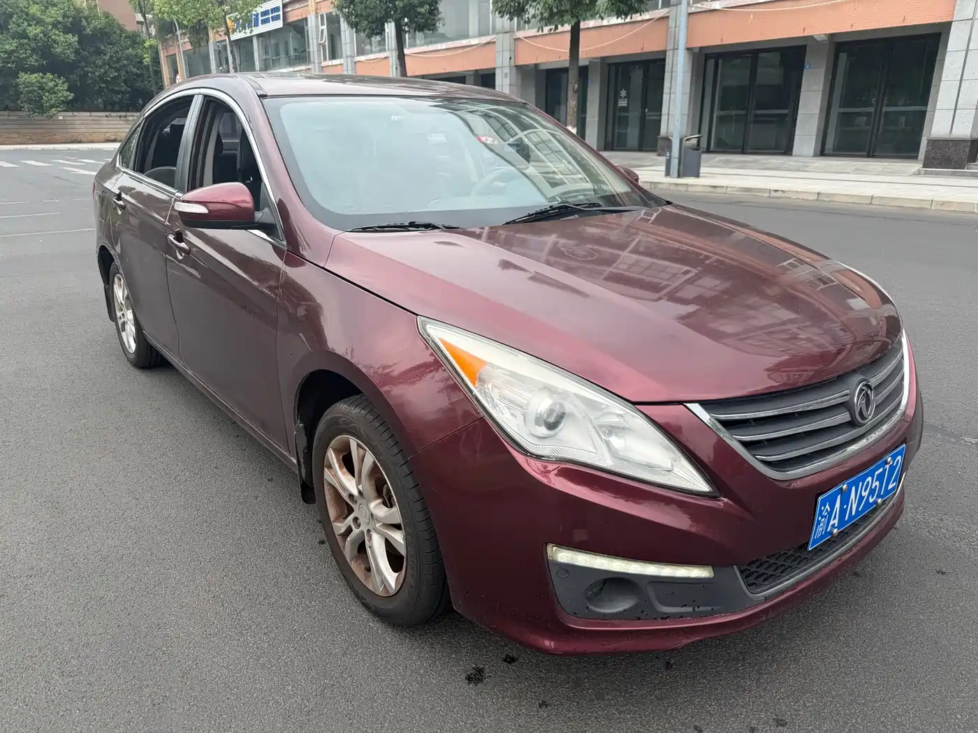 Dongfeng Fengxing Jingyi S50 2014 2014 1.6L CVT Flagship