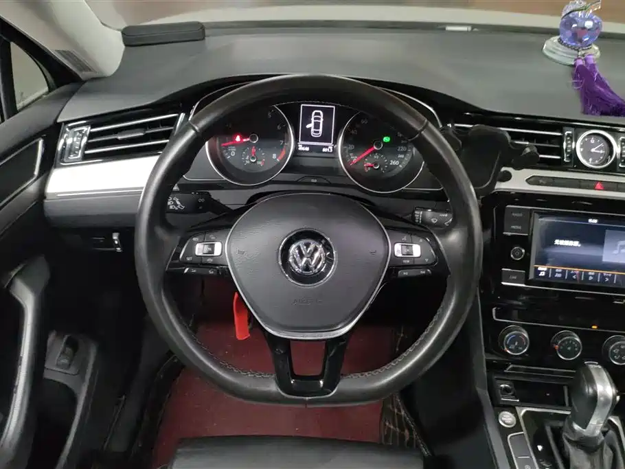 Volkswagen Magotan 2019 330TSI DSG Leading China V фото 15