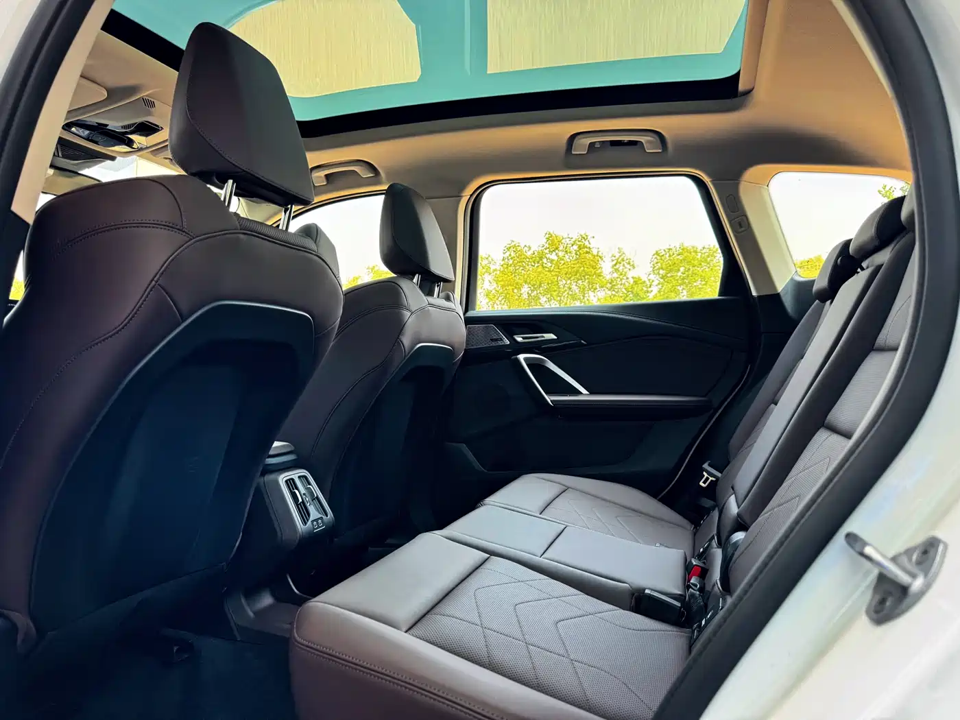 BMW X1 2025 sDrive25Li X Design Package фото 10
