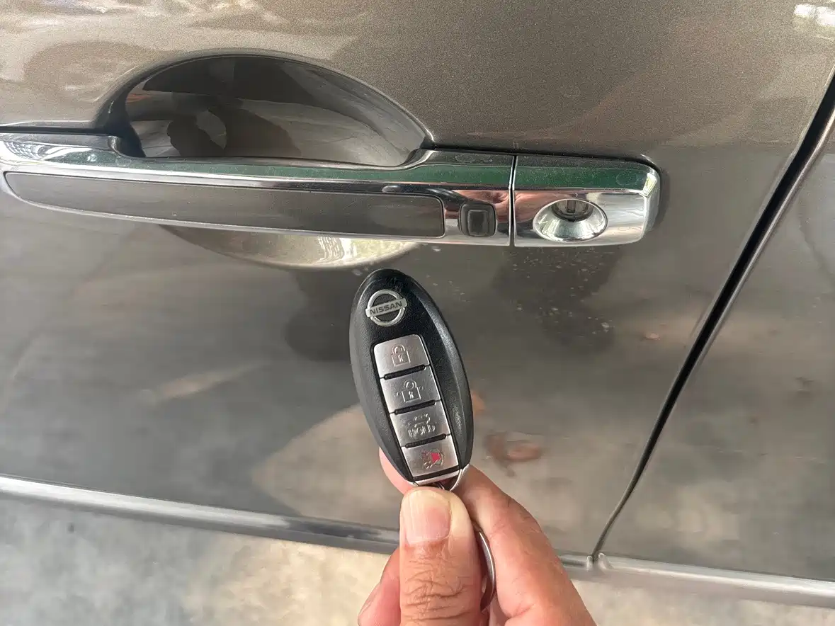 Nissan Sylphy 2011 2009 Model 1.6XL Automatic Luxury Sunroof Edition