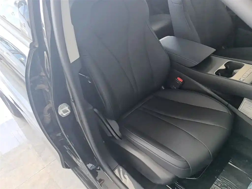 BYD Hai Bao 05 DM-i 2026 DM-i 128KM Luxury фото 25