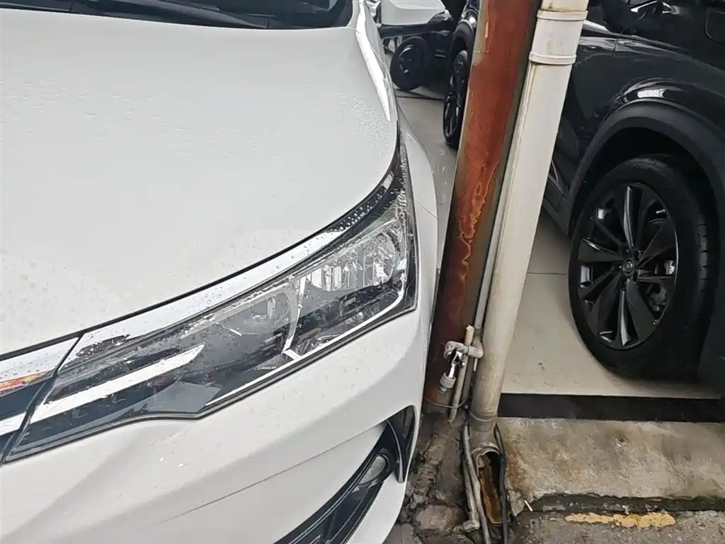 Toyota Corolla 2017 Facelift 1.2T S-CVT GL-i фото 18