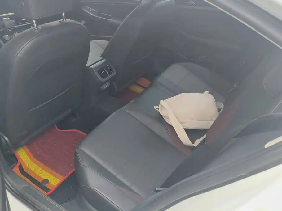 Photo 11 - Volkswagen Bora