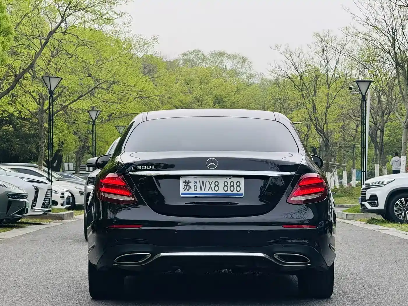 Mercedes-Benz E-Class 2016 E 200 L Sport Type фото 7
