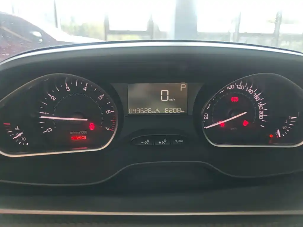 Peugeot 2008 2016 2014 1.6L Automatic Fashion Edition