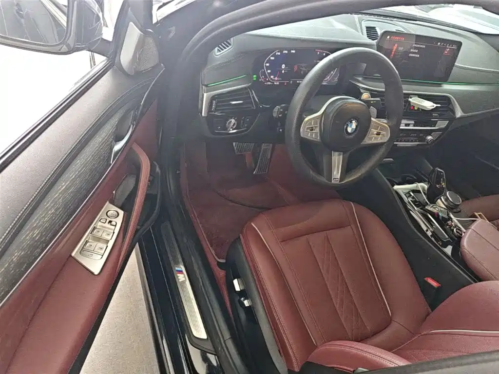 BMW 5 Series 2022 Model Second Facelift 530Li Leading M Sport Package фото 16