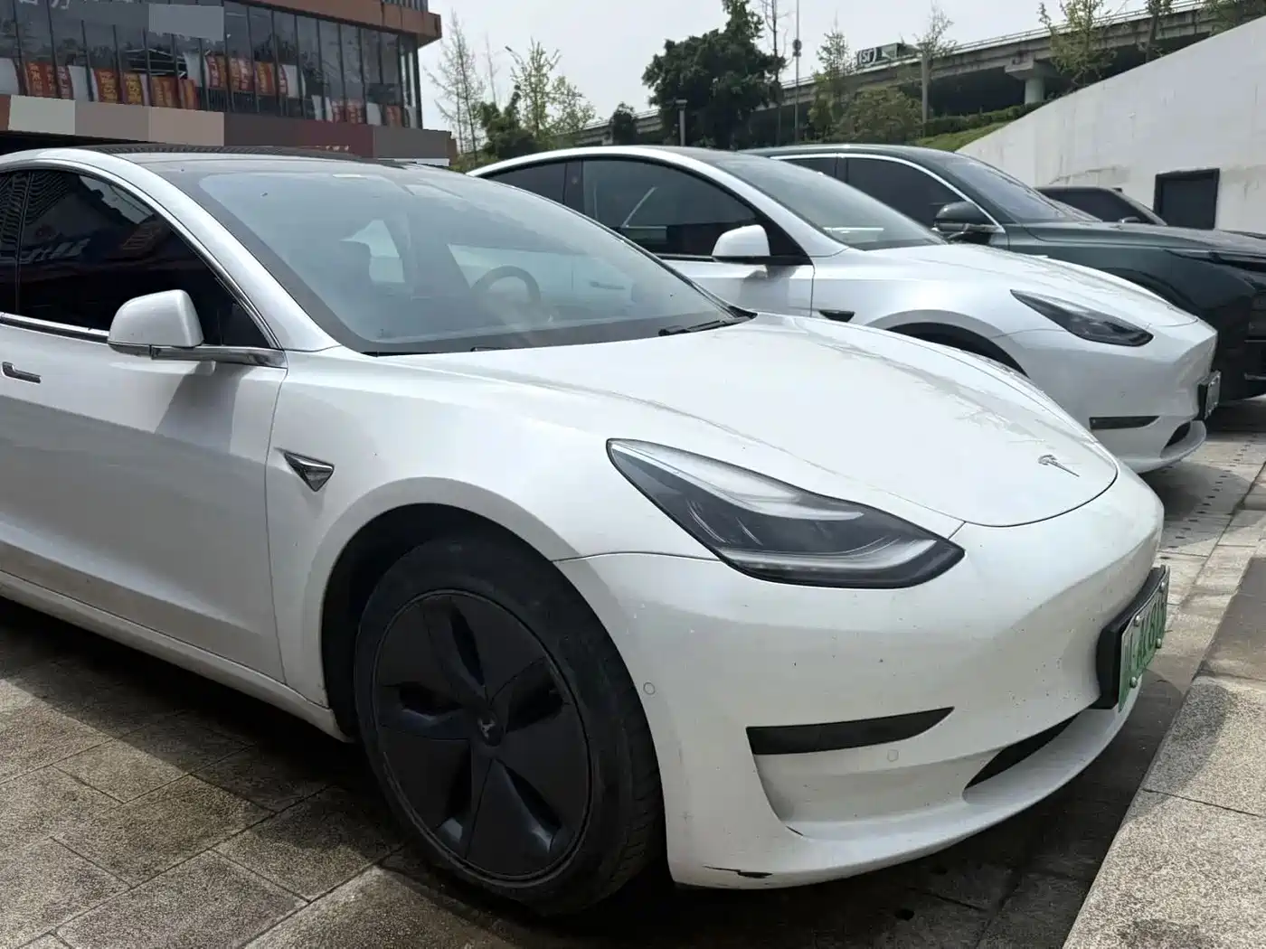 Photo 7 - Tesla Model 3