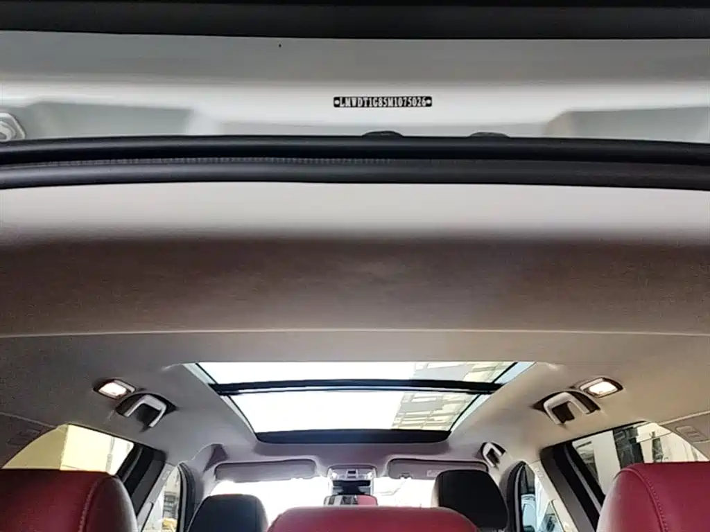 GAC Trumpchi Trumpchi GS4 PLUS 2021 270T Automatic Galaxy Edition фото 18