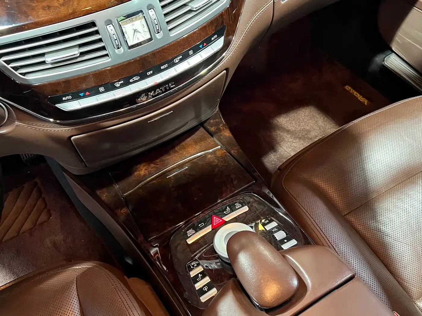 Mercedes-Benz S-Class 2011 S 500 L CGI 4MATIC фото 12