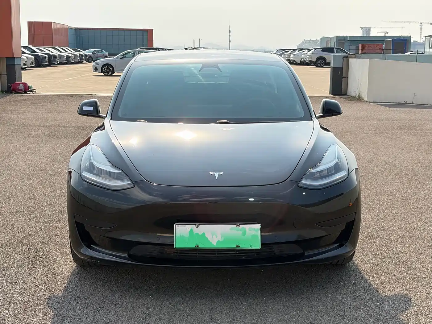 Фото 2 - Tesla Model 3