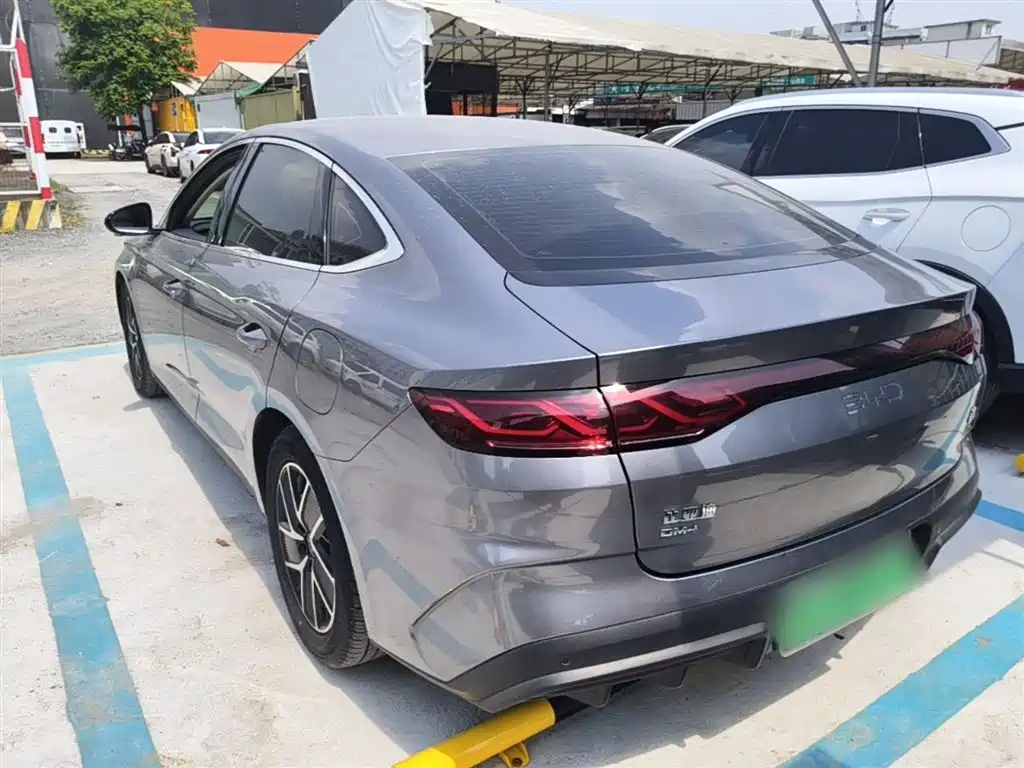BYD Qin L 2024 DM-i 80KM Superior фото 5