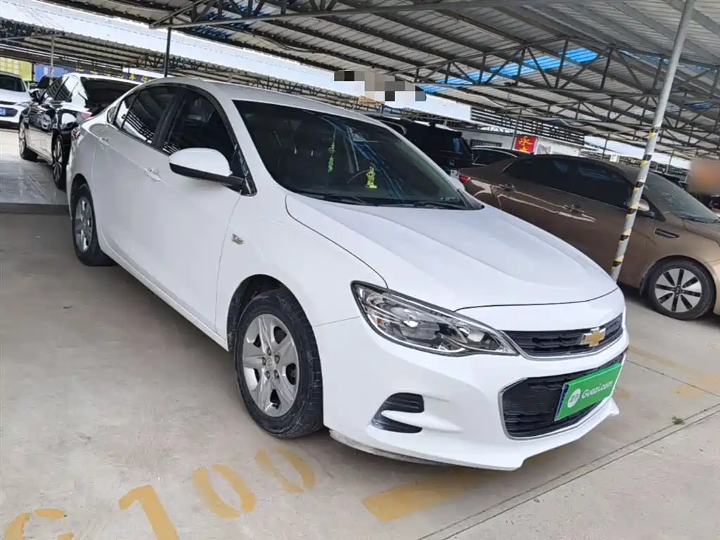 Chevrolet Cavalier 2016 1.5L Manual Enjoyment Edition фото 4