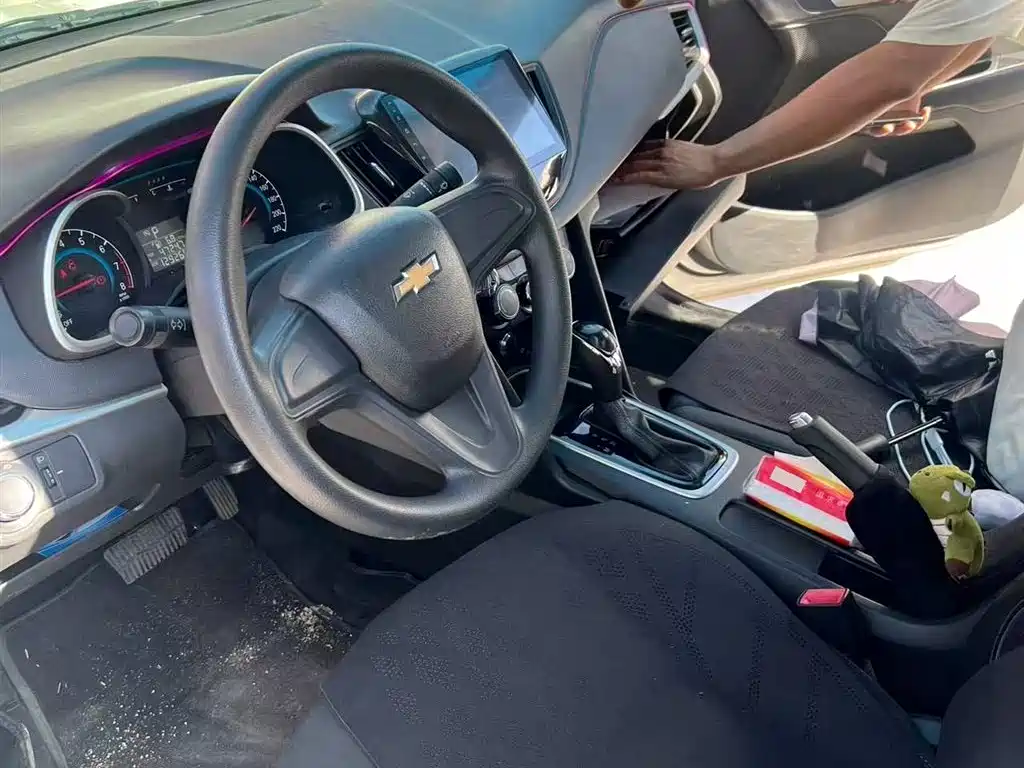 Chevrolet Cavalier 2019 320 Auto Sunroof Enjoyment Edition фото 3