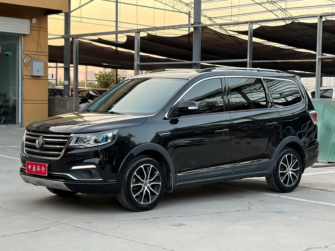 Dongfeng Fengxing Fengxing SX6 2017 2016 1.6L Manual Luxury