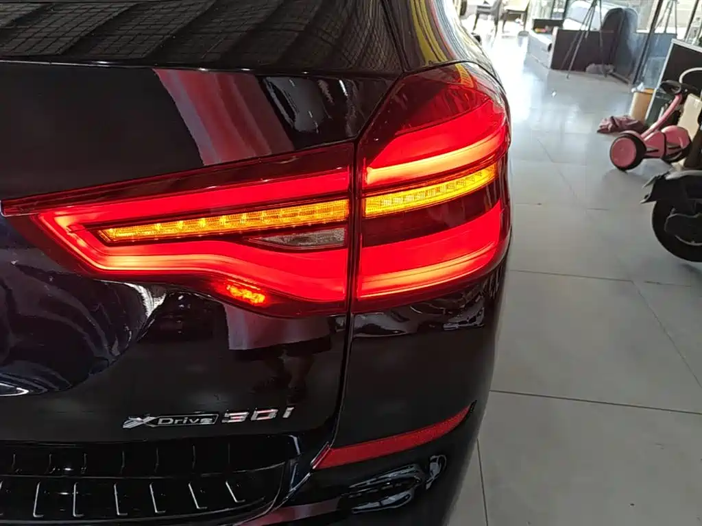 BMW X3 2019 xDrive30i Leading M Sport Package фото 8