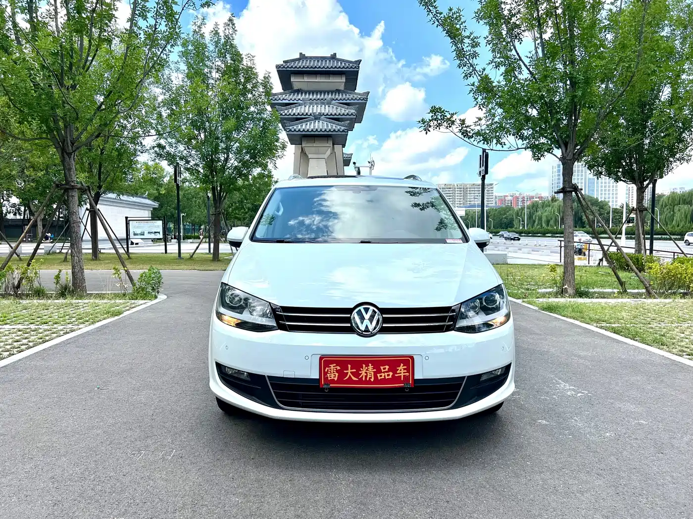 Volkswagen Sharan 2019 2018 Facelift 380TSI Comfort 7-Seater